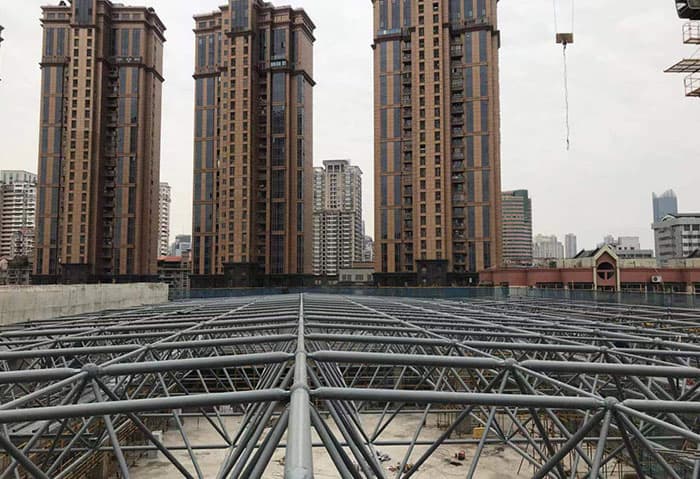 荆门螺栓球网架结构